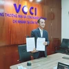Ông Nguyễn Phương Lam, Giám đốc VCCI Cần Thơ, tại buổi ký kết trực tuyến. (Nguồn: VCCI Cần Thơ)