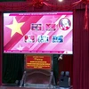 Bộ Quốc phòng trao tặng thiết bị và phần mềm tham quan 3D giới thiệu Cuộc đời và sự nghiệp của Đại tướng Võ Nguyên Giáp cho tỉnh Quảng Bình. (Ảnh: TTXVN phát)