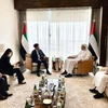 Trưởng phái đoàn Hàn Quốc Chang Je-won gặp Tổng thống UAE Sheikh Mohamed bin Zayed Al Nahyan. (Nguồn: Yonhap)