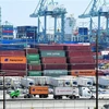 Container hàng hóa tại cảng Long Beach, bang California (Mỹ). (Ảnh: AFP/TTXVN)