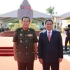 Thủ tướng Phạm Minh Chính và Thủ tướng Campuchia Samdech Techo Hun Sen chụp ảnh chung. (Ảnh: Dương Giang/TTXVN)