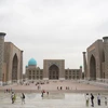 Quảng trường Registon (cát bao phủ) tuyệt đẹp ở cố đô Samarkand. (Ảnh: Duy Trinh/TTXVN)