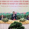 Thủ tướng Phạm Minh Chính dự và chủ trì hội nghị biểu dương các chức sắc tôn giáo. (Ảnh: Dương Giang/TTXVN)