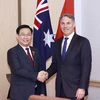 Chủ tịch Quốc hội Vương Đình Huệ tiếp Phó Thủ tướng, Bộ trưởng Bộ Quốc phòng Australia Richard Marles. (Ảnh: Doãn Tấn/TTXVN)
