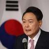 Tổng thống Hàn Quốc Yoon Suk-yeol phát biểu tại một cuộc họp báo ở Seoul. (Ảnh: AFP/TTXVN)
