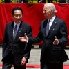 Thủ tướng Fumio Kishida (trái) và Tổng thống Mỹ Joe Biden tại Cung điện Akasaka ở Tokyo vào tháng 52022. (Nguồn: Reuters)