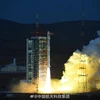 Tên lửa Trường Chinh-4C mang theo vệ tinh đôi Thiên Hội-6 tại bệ phóng. (Nguồn: SINA)