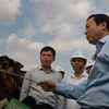 Phó Thủ tướng Trần Hồng Hà kiểm tra thực tế tại sân bay Long Thành. (Ảnh: Công Phong/TTXVN)
