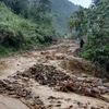 Các tuyến đường trên địa bàn xã Tả Củ Tỷ bị sạt lở sau mưa lớn. (Ảnh: Hương Thu/TTXVN)