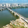 Cầu Vĩnh Tuy 2 chính thức hợp long, chuẩn bị thông xe vào đầu tháng 9