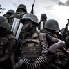 Binh sỹ thuộc các lực lượng quân đội Cộng hòa Dân chủ Congo được triển khai tại thành phố Oicha ngày 7/10/2018. (Ảnh: AFP/TTXVN)
