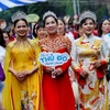 Hơn 600 phụ nữ tham gia diễu hành trên khu vực phố đi bộ hồ Hoàn Kiếm. (Ảnh: Tuấn Đức/TTXVN)