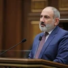 Thủ tướng Armenia Nikol Pashinyan phát biểu tại một phiên họp Quốc hội ở Yerevan. (Ảnh: AFP/TTXVN) 