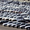 Xe ôtô mới của Nhà máy sản xuất xe Ssangyong chờ xuất xưởng ở Pyeongtaek, Hàn Quốc. (Ảnh: AFP/TTXVN)