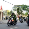 Các đơn vị Công an thành phố Đà Nẵng đồng loạt ra quân xử lý các vi phạm liên quan đến bóng cười, shisha. (Ảnh: Quốc Dũng/TTXVN)