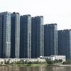 Khu phức hợp căn hộ cao cấp bên sông Sài Gòn, ngay trung tâm quận 1, Thành phố Hồ Chí Minh. (Ảnh: Hồng Đạt/TTXVN)