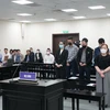 Các bị cáo tại phiên tòa hôm 9/4. (Ảnh: Kim Anh/TTXVN)