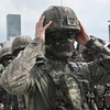Binh sỹ Hàn Quốc và Mỹ tham gia cuộc tập trận chống khủng bố tại Seoul, Hàn Quốc. (Ảnh: AFP/TTXVN)
