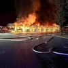 Hiện trường vụ cháy xe buýt ở Ba Lan. (Nguồn: Youtube)