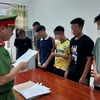 Cơ quan Cảnh sát Điều tra - Công an tỉnh Bà Rịa-Vũng Tàu đọc quyết định bắt tạm giam đối với 6 bị can. (Ảnh: Công an cung cấp)