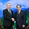 Thủ tướng Phạm Minh Chính tiếp Phó Thủ tướng Malaysia Fadillah Yusof. (Ảnh: Dương Giang/TTXVN)