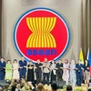 Tổng Thư ký ASEAN, Tiến sỹ Kao Kim Hourn và Đại sứ Phái đoàn thường trực các nước tại ASEAN dự buổi lễ. (Ảnh: Đỗ Quyên/TTXVN)