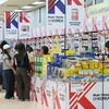 Các gian hàng trong một cửa hàng của Lotte Mart ở Seoul, Hàn Quốc. (Ảnh: YONHAP/TTXVN)