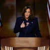 Phó Tổng thống Mỹ Kamala Harris phát biểu tại Đại hội toàn quốc của đảng Dân chủ tại thành phố Chicago, bang Illinois, Mỹ. (Ảnh: Getty Images/TTXVN)