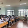 Giáo viên Trường Trung học cơ sở Nguyễn Bỉnh Khiêm, xã Ea Kpam, huyện Cư M’gar, huyện Đắk Lắk bị yêu cầu truy thu tiền phụ cấp ưu đãi đối với nhà giáo vượt mức quy định. (Ảnh: TTXVN phát)