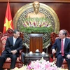 Chủ tịch Quốc hội Nguyễn Sinh Hùng đã tiếp Đại sứ Nhật Bản Hiroshi Fukada (Nguồn: TTXVN)