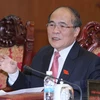 Chủ tịch Quốc hội Nguyễn Sinh Hùng phát biểu ý kiến tại phiên họp. (Ảnh: Phương Hoa/TTXVN)