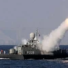 Một tàu hải quân của Iran bắn thử tên lửa Mehrab trong cuộc tập trận “Velayat-90” ở eo biển Hormuz. (Nguồn: islamtimes.org)