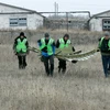 Một phần xác máy bay MH17 đã được chuyển về Kharkov 