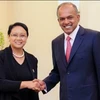 Tân Bộ trưởng Ngoại giao Indonesia Retno Marsudi và người đồng cấp nước chủ nhà Shanmugam. (Nguồn: MFA)