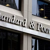 Standard & Poor's hạ mức xếp hạng tín dụng của Nga xuống BB+