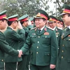 Thượng tướng Ngô Xuân Lịch chúc Tết một số đơn vị quân đội