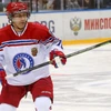 Ông Putin chơi hockey với cựu vận động viên NHL, ghi 8 bàn
