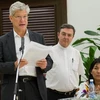 Điều phối viên về nhân đạo và dân cư của Liên hợp quốc tại Colombia Fabrizio Hochschild (trái). (Ảnh: AFP/TTXVN) 
