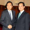 Thủ tướng Nguyễn Tấn Dũng và Cựu Thủ tướng Nhật Bản Yukio Hatoyama. (Ảnh: Đức Tám/TTXVN)