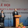 Chủ tịch Ủy ban Trung ương Mặt trận Tổ quốc Việt Nam Nguyễn Thiện Nhân phát biểu tại Lễ hội. (Ảnh: Mạnh Hùng/TTXVN)