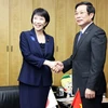 Bộ trưởng Bộ Thông tin và Truyền thông Nguyễn Bắc Son gặp Bộ trưởng Bộ Nội vụ và Thông tin Nhật Bản Sanae Takaichi trước hội đàm ngày 7/7. (Ảnh: Hữu Thắng/Vietnam+)