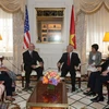 Tổng Bí thư Nguyễn Phú Trọng tiếp đại diện lãnh đạo Đảng Cộng sản Hoa Kỳ. (Ảnh: Trí Dũng/TTXVN)