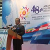 Bộ trưởng Ngoại giao Malaysia Anifah Aman phát biểu tại họp báo. (Ảnh: Kim Dung-Chí Giáp/Vietnam+)