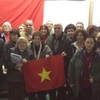 Bạn bè Argentina tham gia buổi nói chuyện về Việt Nam. (Ảnh: Diệu Hương/Vietnam+)