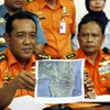 Người đứng đầu cơ quan tìm kiếm cứu nạn quốc gia Indonesia Bambang Sulistyo (trái) trong cuộc họp báo ở Makassar ngày 3/10 vừa qua. (Ảnh: Reuters/TTXVN) 
