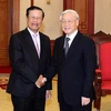Tổng Bí thư Nguyễn Phú Trọng tiếp Phó Thủ tướng Chính phủ Lào Somsavad Lengsavath. (Ảnh: Thống Nhất/TTXVN)