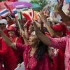 Một cuộc tuần hành của phe Áo Đỏ ở ngoại ô thủ đô Bangkok. (Ảnh: AFP/TTXVN)