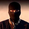 Kẻ bịt mặt trong đoạn video mà IS phát hành hôm 3/1 vừa qua. (Nguồn: Reuters)