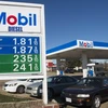 Bảng giá xăng tại Woodbridge, Virginia, Mỹ ngày 5/1 vừa qua. (Ảnh: AFP/TTXVN)