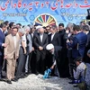 Lãnh đạo thành phố cảng miền Nam Bushehr làm lễ động thổ nhà máy điện hạt nhân thứ hai. (Nguồn: AP)